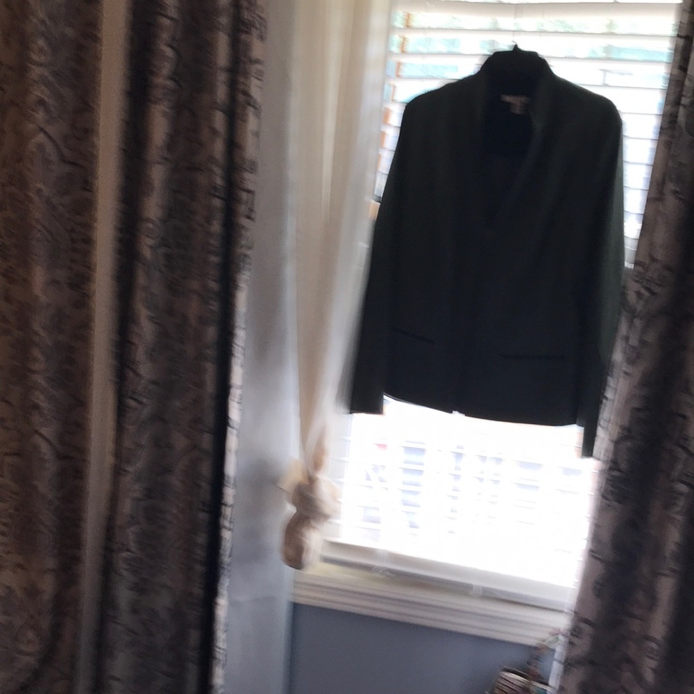 JM COLLECTION pant suit; faux suede